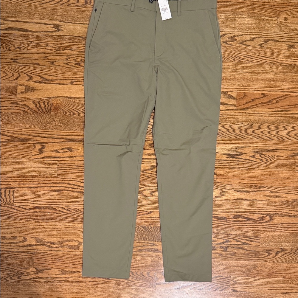 Banana Republic Men's Khaki Chinos